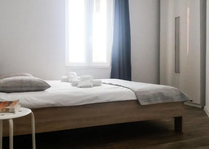 Dinghy Apartment